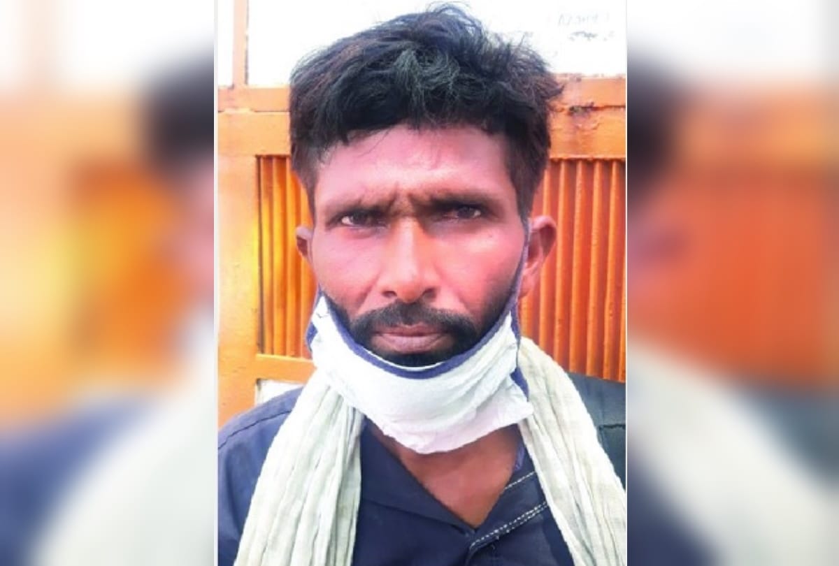 daily wage laborers wandering in search of work at Labor Chowk expressed their pain
