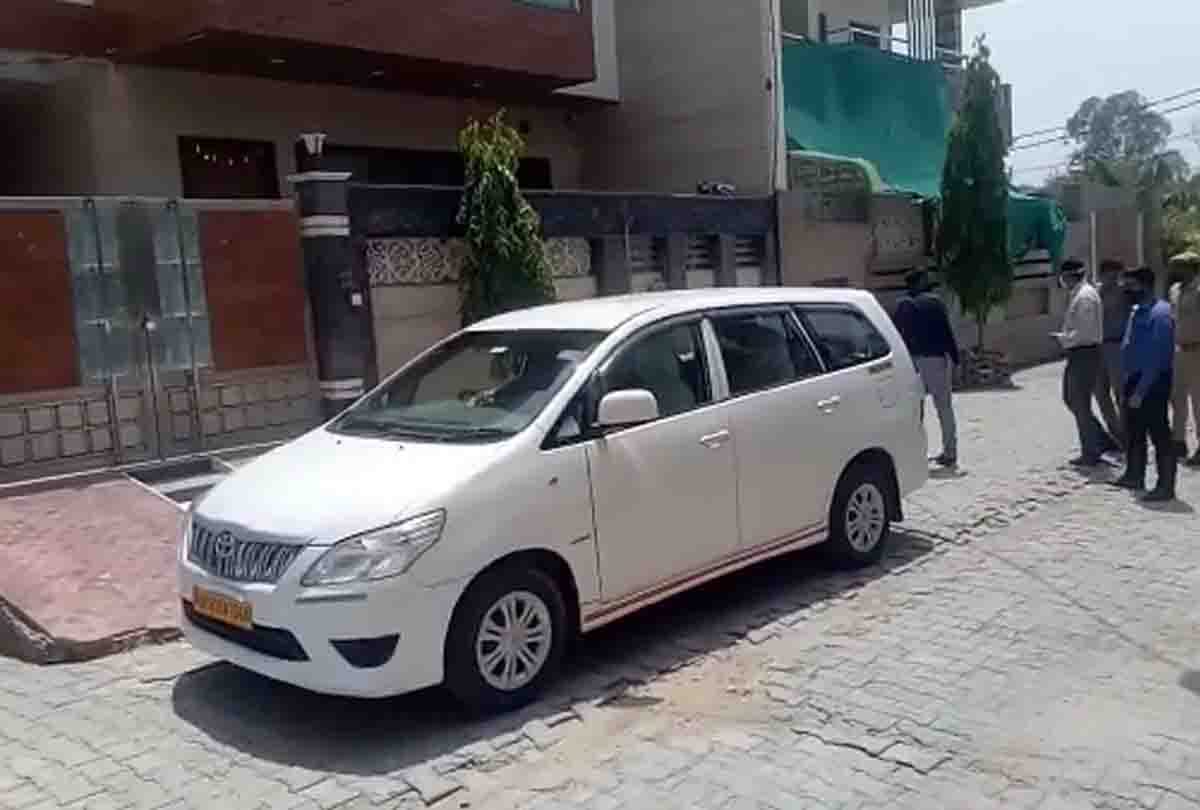 Riverfront scam: CBI team seizes Punit Agarwal's house in Etawah,