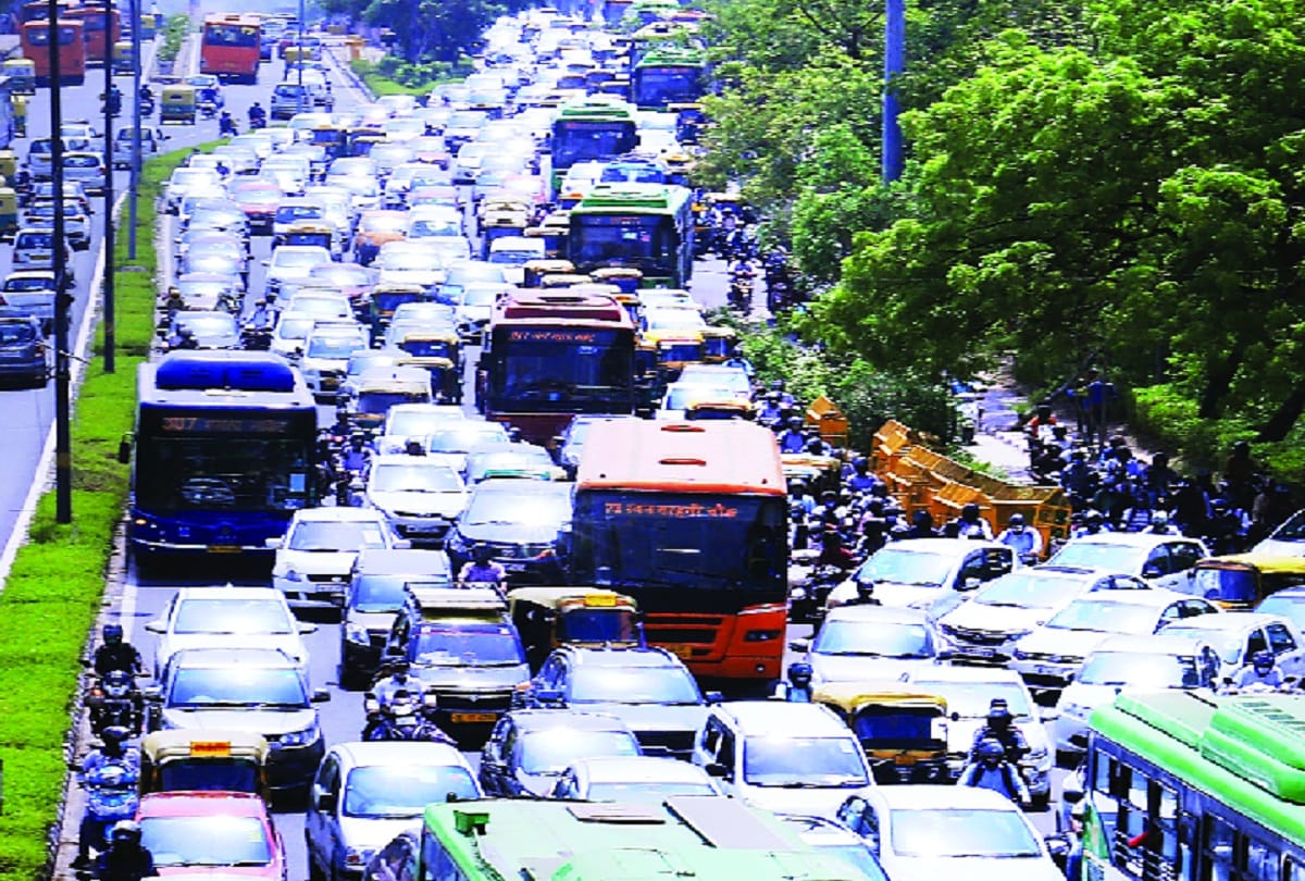 capital delhi is reeling under jams after number of unlocks