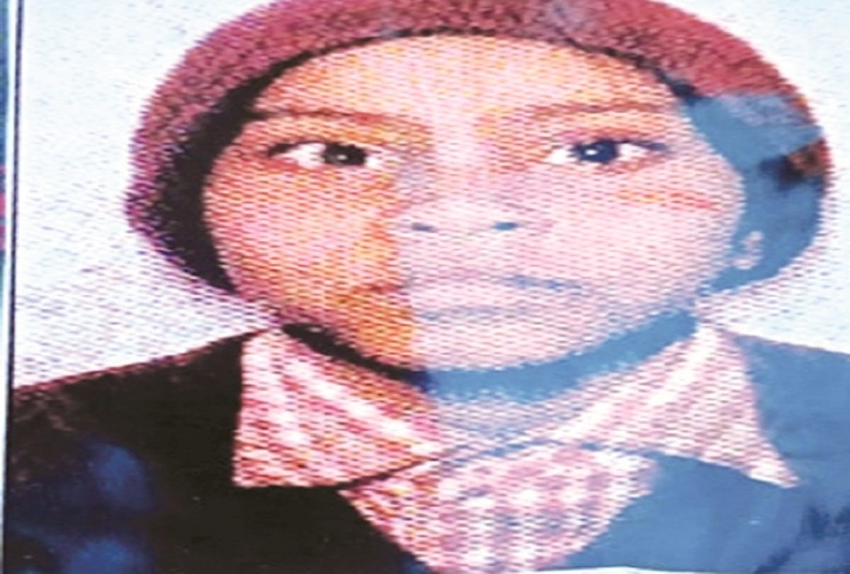 Prayagraj: Missing girl murdered, chopped off her hand and thrown in the field