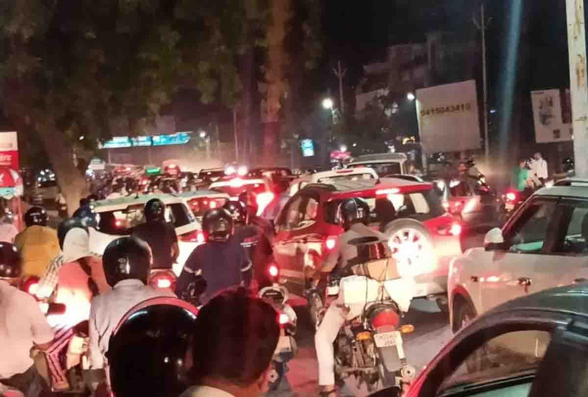 Intelligence camera installed on Birhana Road, challan if one-way is broken