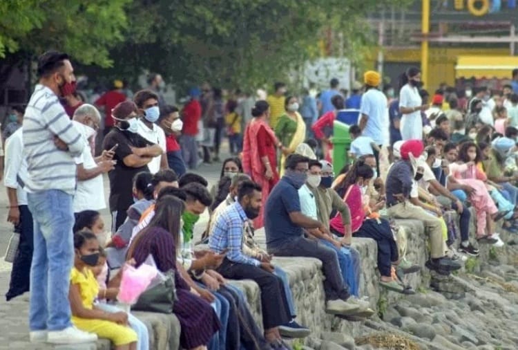 Chandigarh Administration allows 100 people to attend wedding and other programs