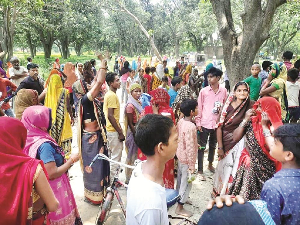 Prayagraj: Missing girl murdered, chopped off her hand and thrown in the field