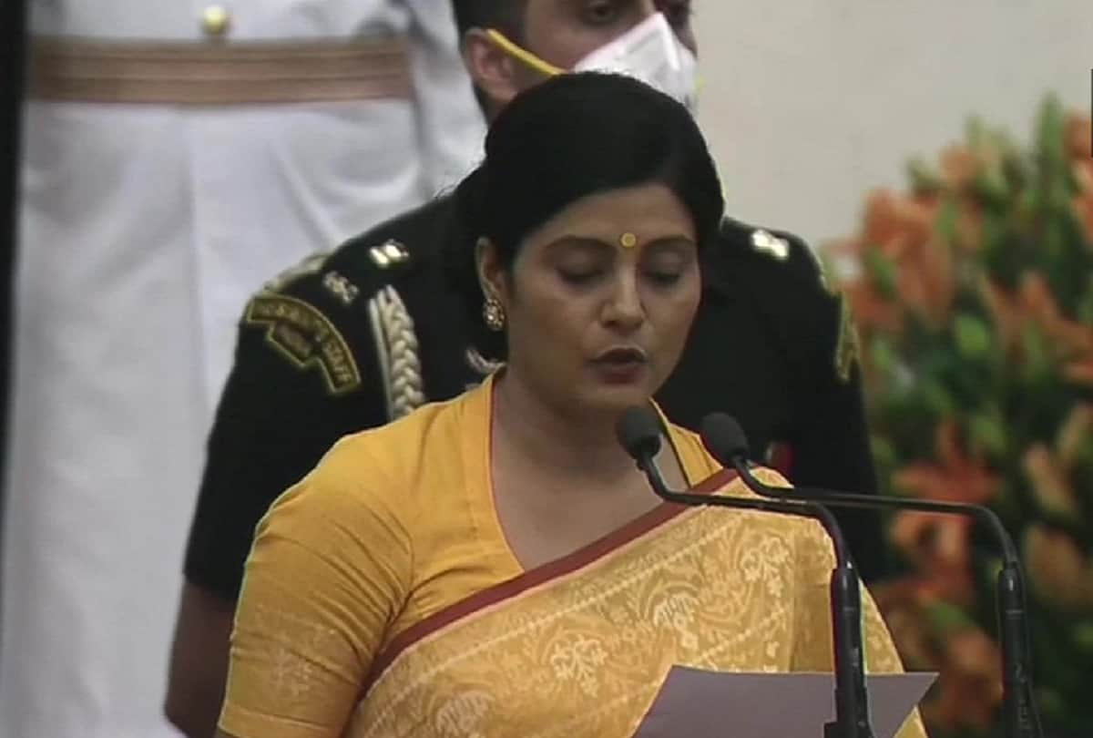 Anupriya Patel Life Story Apna Dal S President Anupriya Patel Biography in Hindi