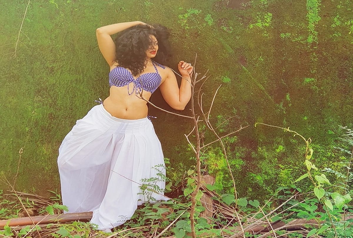 kavita kaushik latest bold look in jungle photoshoot