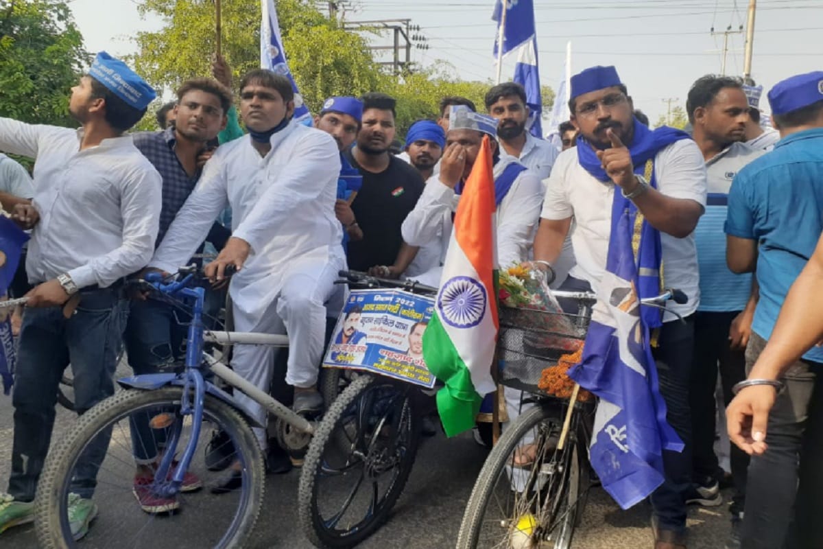 Bhim Army chief Chandra Shekhar Azad takes out cycle yatra with supporters in Meerut