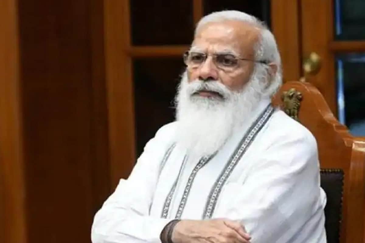 Saira Banu thanks PM Modi for his early call CM Uddhav Thackeray on Dilip Kumar death