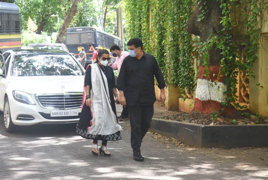 Dilip Kumar Funeral today at 5 PM Juhu Qabrastan at Santacruz Mumbai