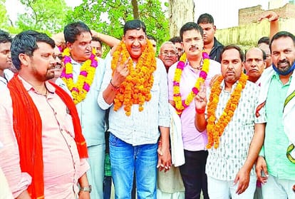 up block chief election 2021 Mainpuri 19 Nomination Form File For Eight Blocks