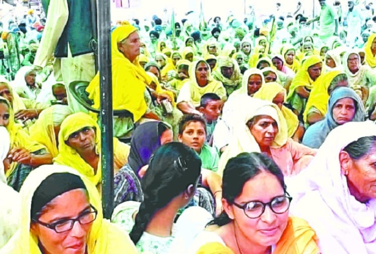 Farmers protest across Punjab against rising fuel prices