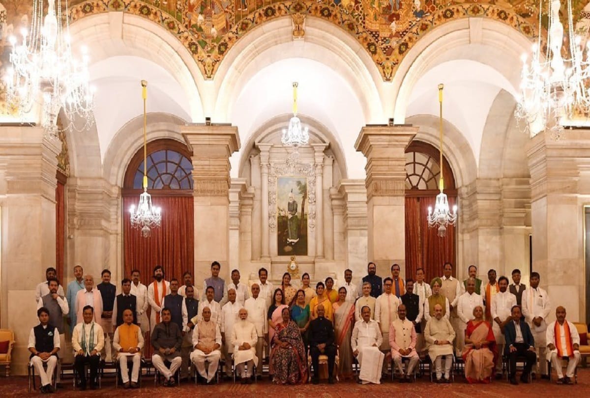 Cabinet Expansion Anupriya patel become minister in centre is  exercise to cultivate  backward vote of Purvanchal will apna dal get place in yogi cabinet amid UP election 2022