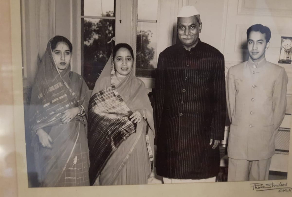 former cm virbhadra singh political career in pictures