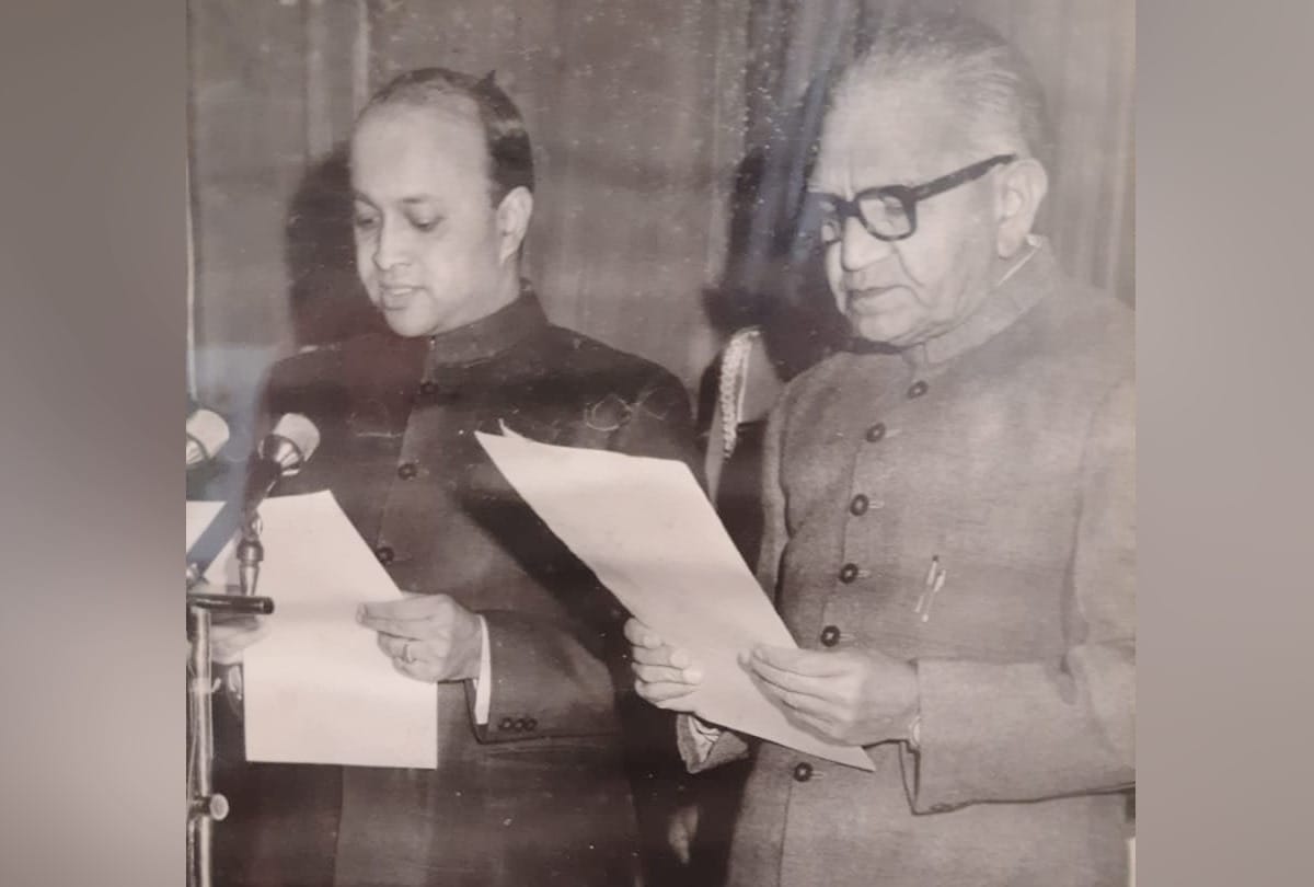 former cm virbhadra singh political career in pictures