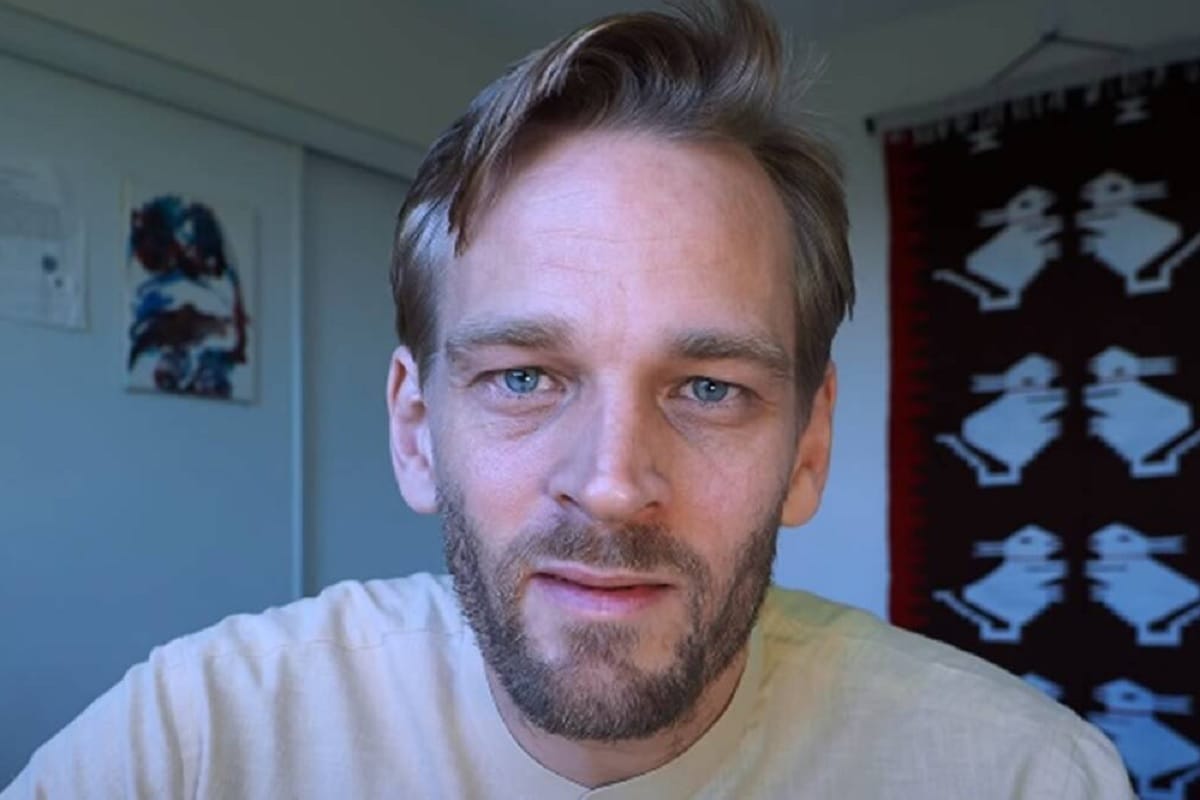 New Zealand citizen blames Government of India for not allowing him to enter without reason