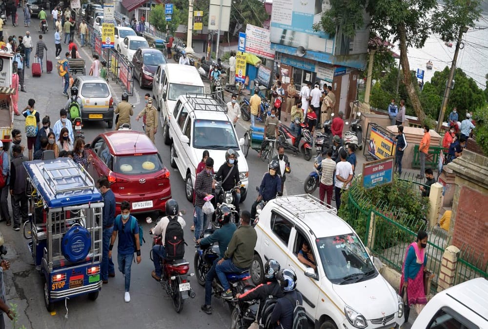 Uttarakhand News: Huge Crowd of tourists in Nainital And Mussoorie photos