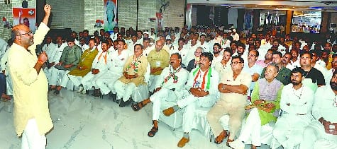 Congress's cyber warriors ready for battle on social media