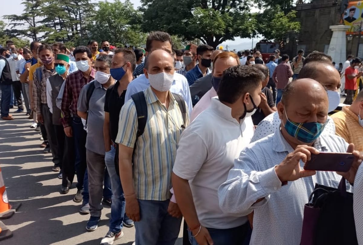 virbhadra singh demise news: former cm virbhadra singh body for antim darshan at ridge maidan shimla