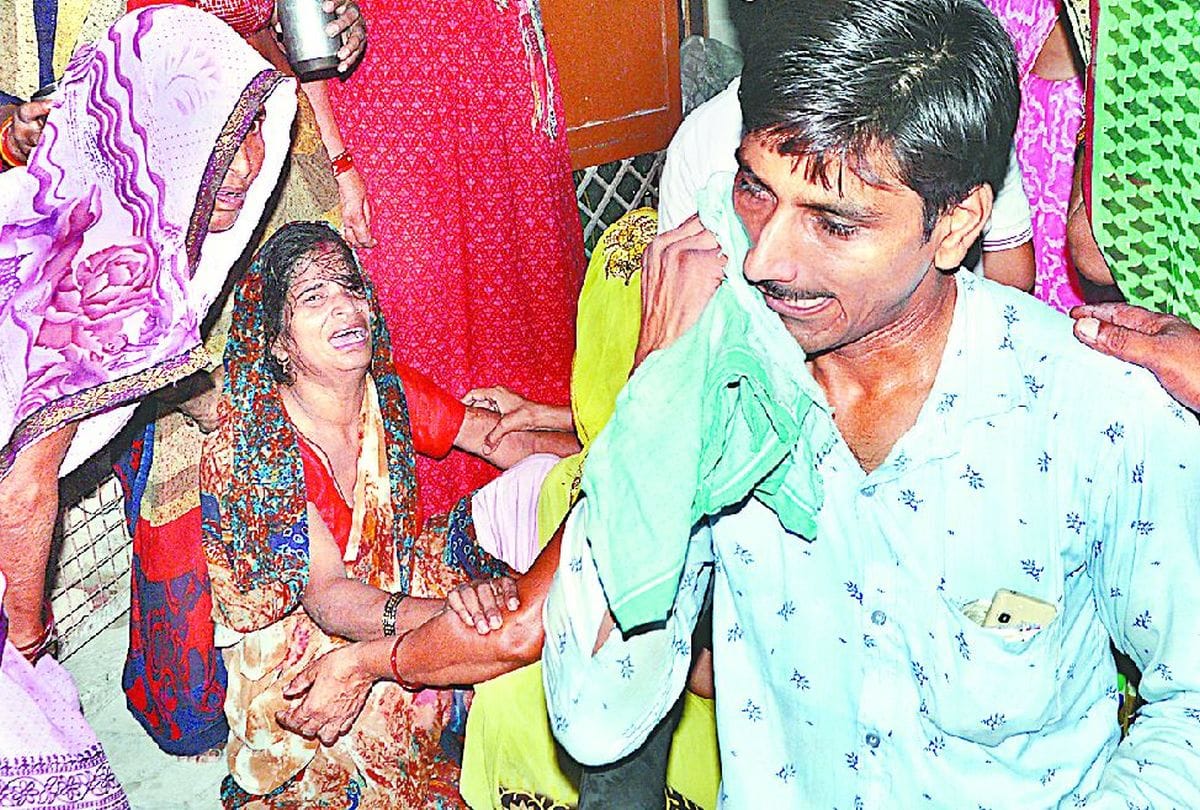 Agra 15 People Of The Family Of Drowned In Saryu River Seven Died Rescue Starts Again