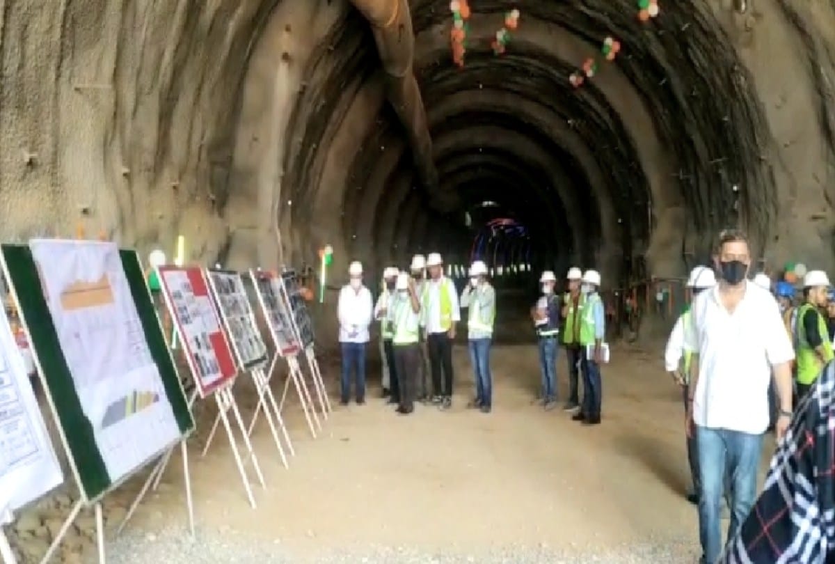 Inauguration of the fourth tunnel of Bhanupally Bilaspur rail line, 20 percent work of the project completed