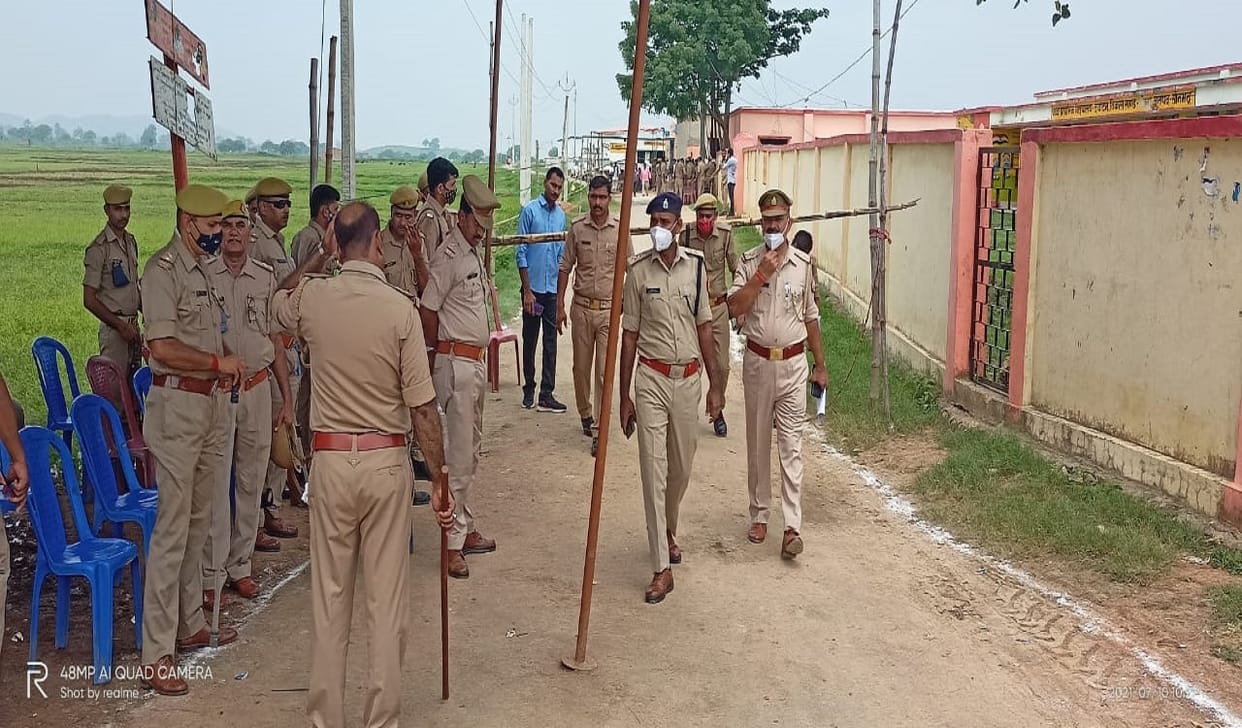 up block pramukh chunav 2021 election  47 block pramukh elected unopposed in 10 districts of Purvanchal voting for 83 seats today latest update