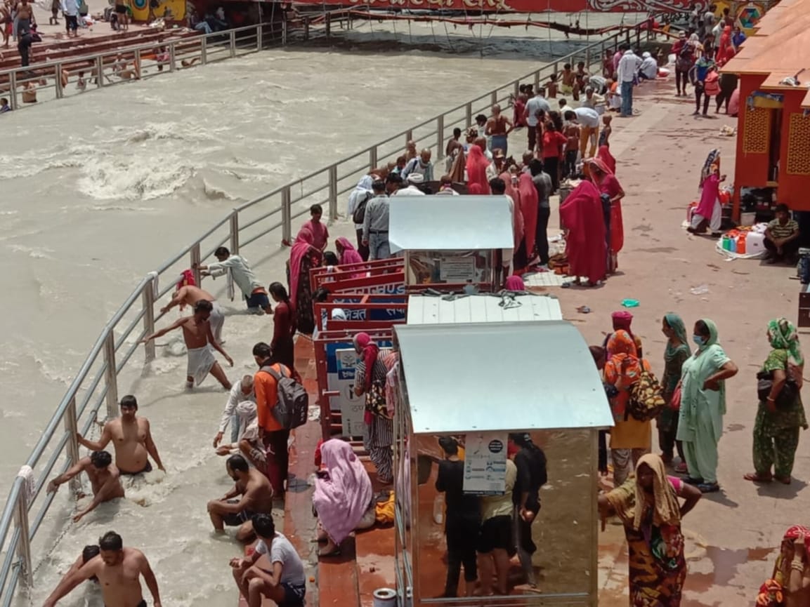 haridwar news : tourist rush in weekend, traffic jam, rush in har ki paidi watch photos