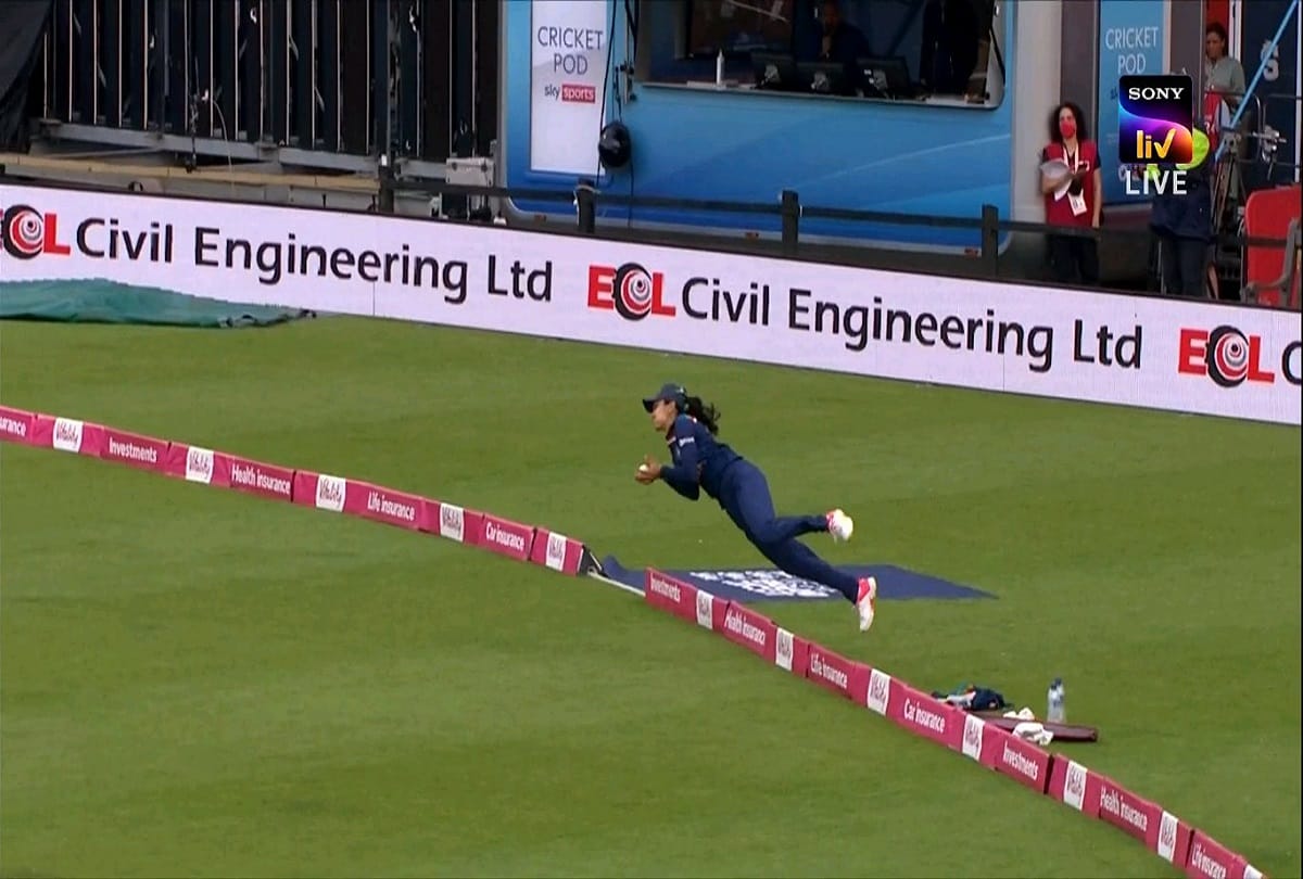 Indian women cricketer Harleen Deol taken one of the best catches ever of Amy Jones during india vs england WT20I match watch video