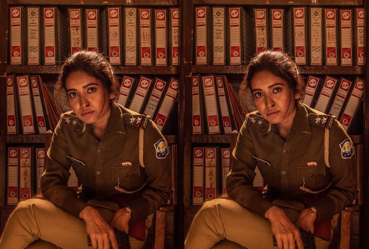 Collar Bomb movie review by Pankaj Shukla Dnyanesh Zoting Jimmy Shergill Asha Negi Sparsh Rajshri