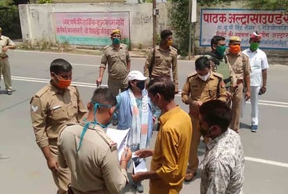 up block pramukh chunav 2021 election: Voting will start in a while, a close fight in BJP SP