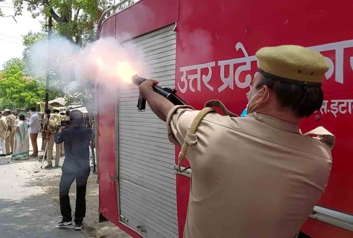 up block pramukh chunav 2021 election: Voting will start in a while, a close fight in BJP SP
