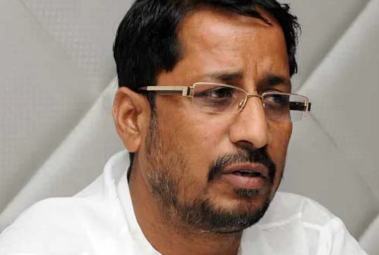 Punjab BJP Expelled Former Minister Anil Joshi because of his Anti Party Activities