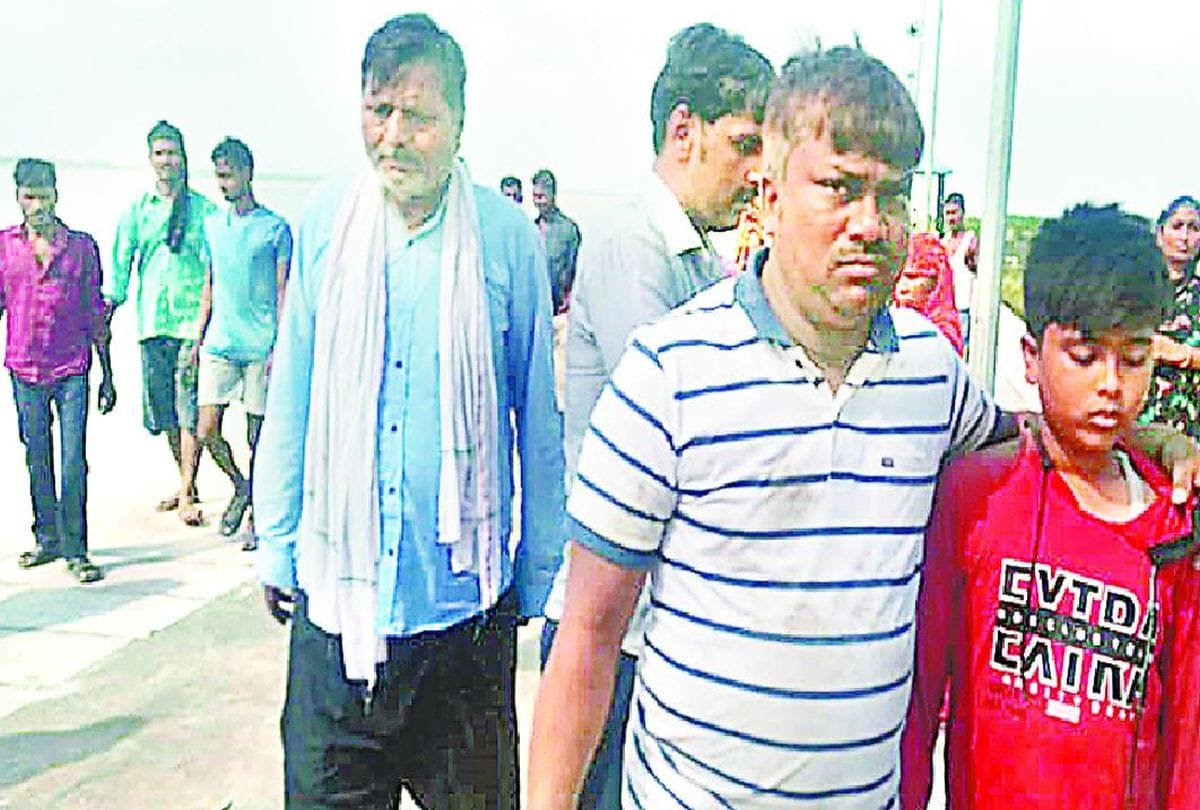 Agra 15 People Of The Family Of Drowned In Saryu River Seven Died Funeral Today