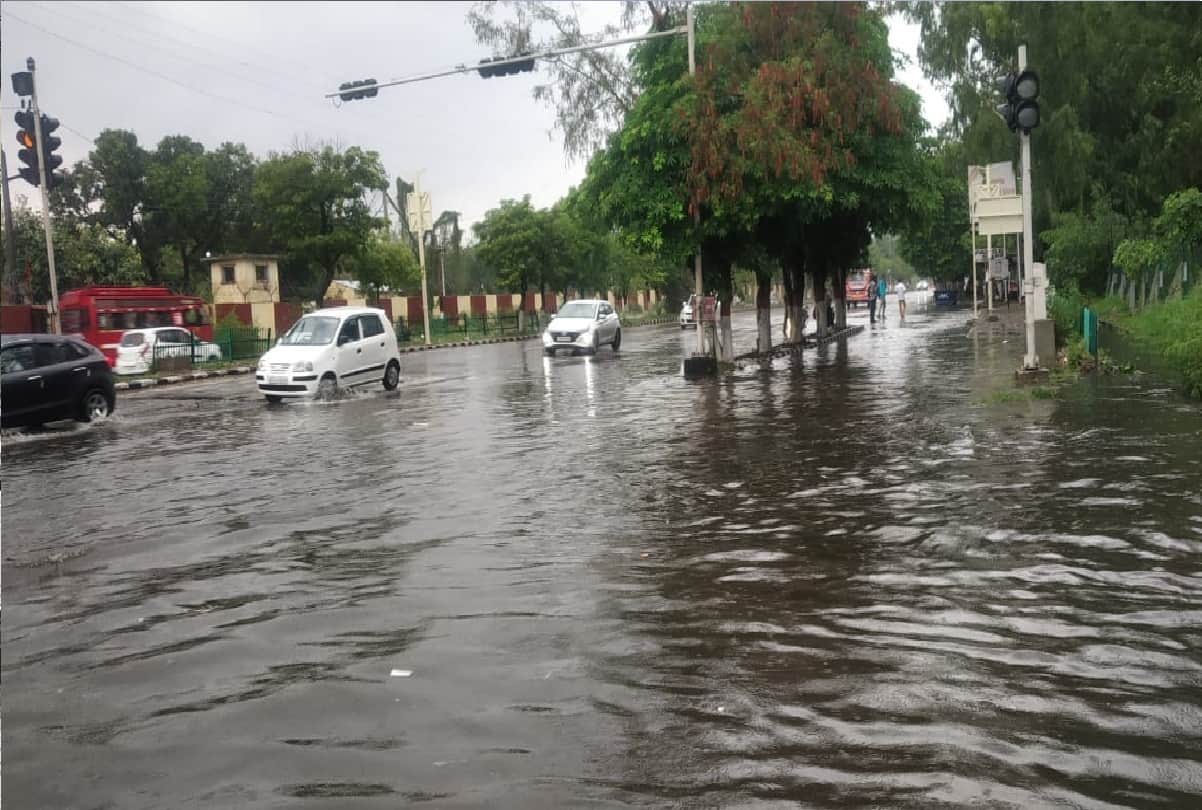 weather forecast jammu kashmir rain and landslide