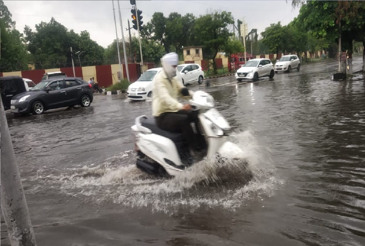 weather forecast jammu kashmir rain and landslide
