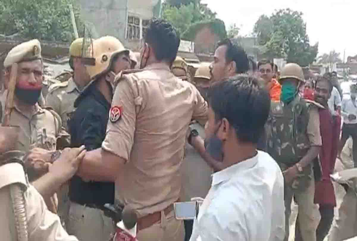 Block Chief Elections: Two FIR registered for assault and threat to media person