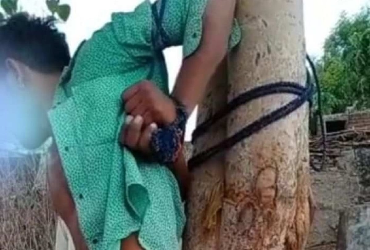 young man tied to a tree and beaten in Gorakhpur