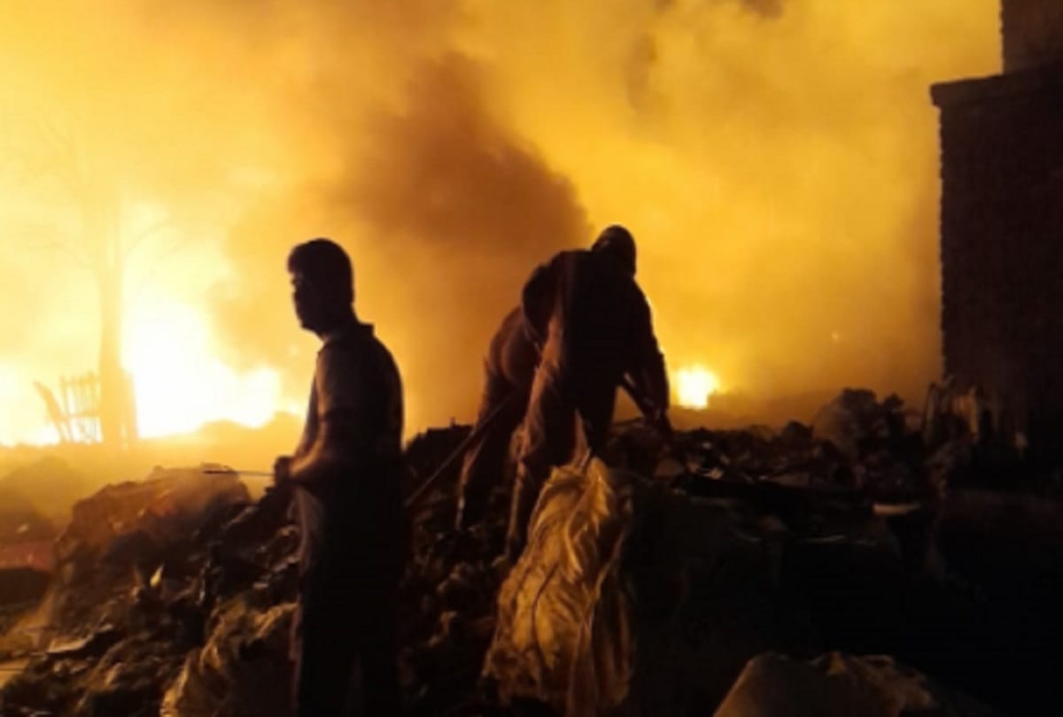 delhi fire breaks out in a godown set up in an open area at tikri kalan pvc market