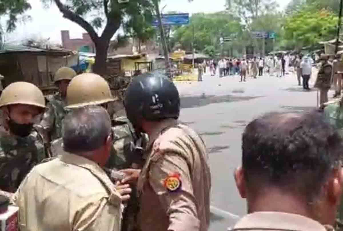 SP said to BJP MLA 'they slapped me, these people have brought bombs'
