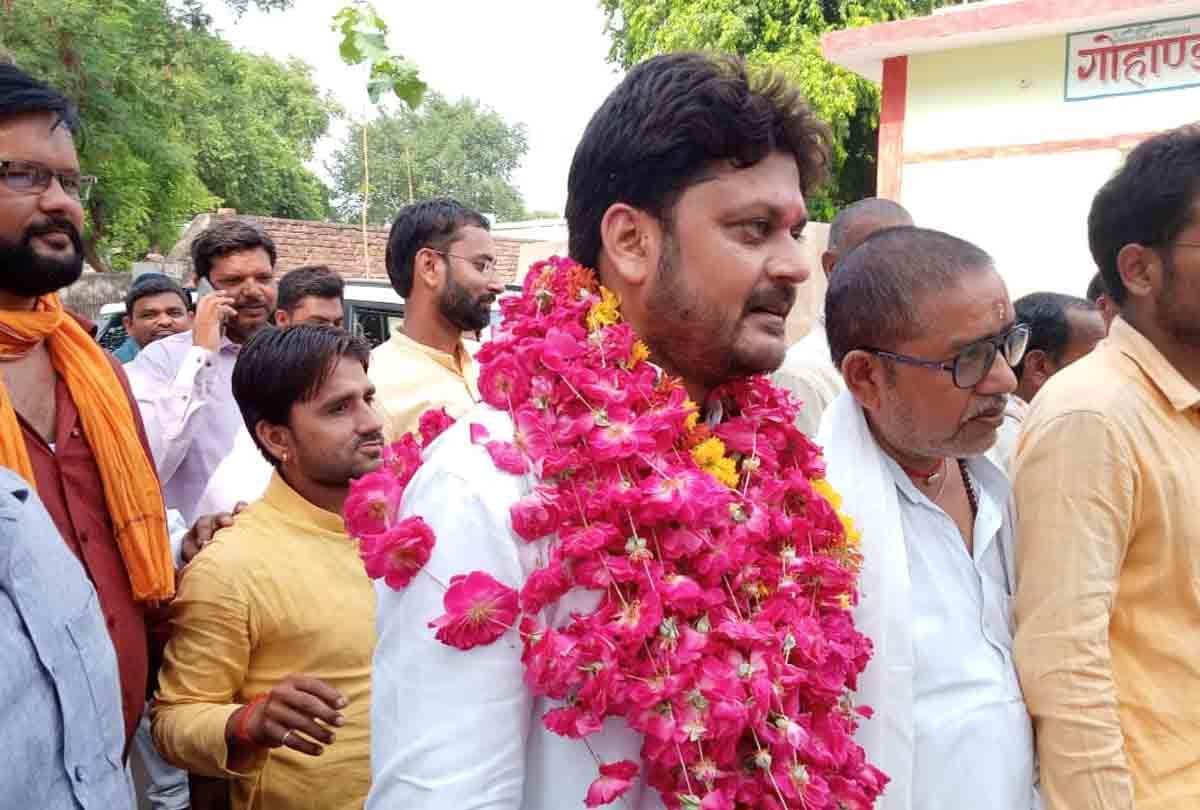 UP Block Pramukh Chunav: BJP win six seats and SP win one seat In Hamirpur