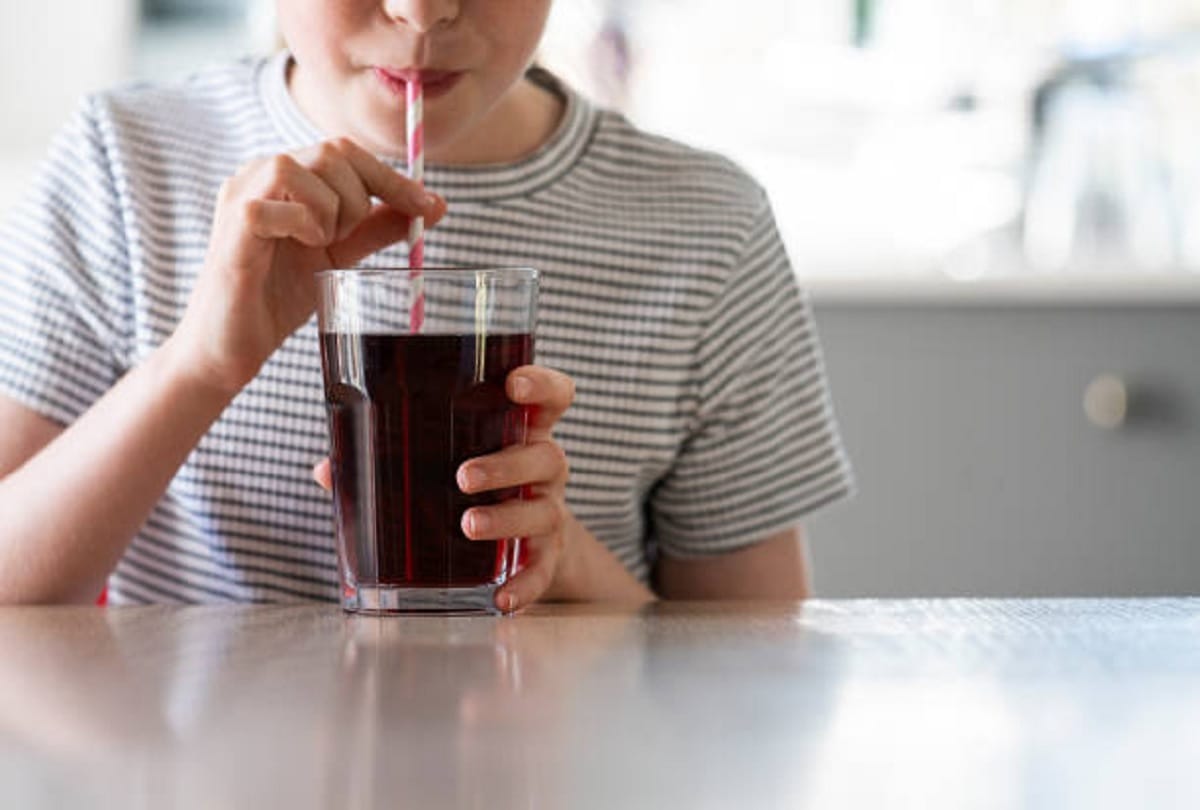 Sugar sweetened beverage intake in adulthood and adolescence and risk of colorectal cancer research