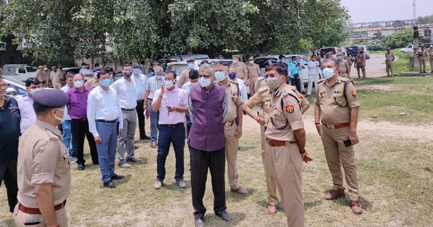 Security agencies alert before the arrival of Prime Minister in Varanasi after the capture of two terrorists in Lucknow