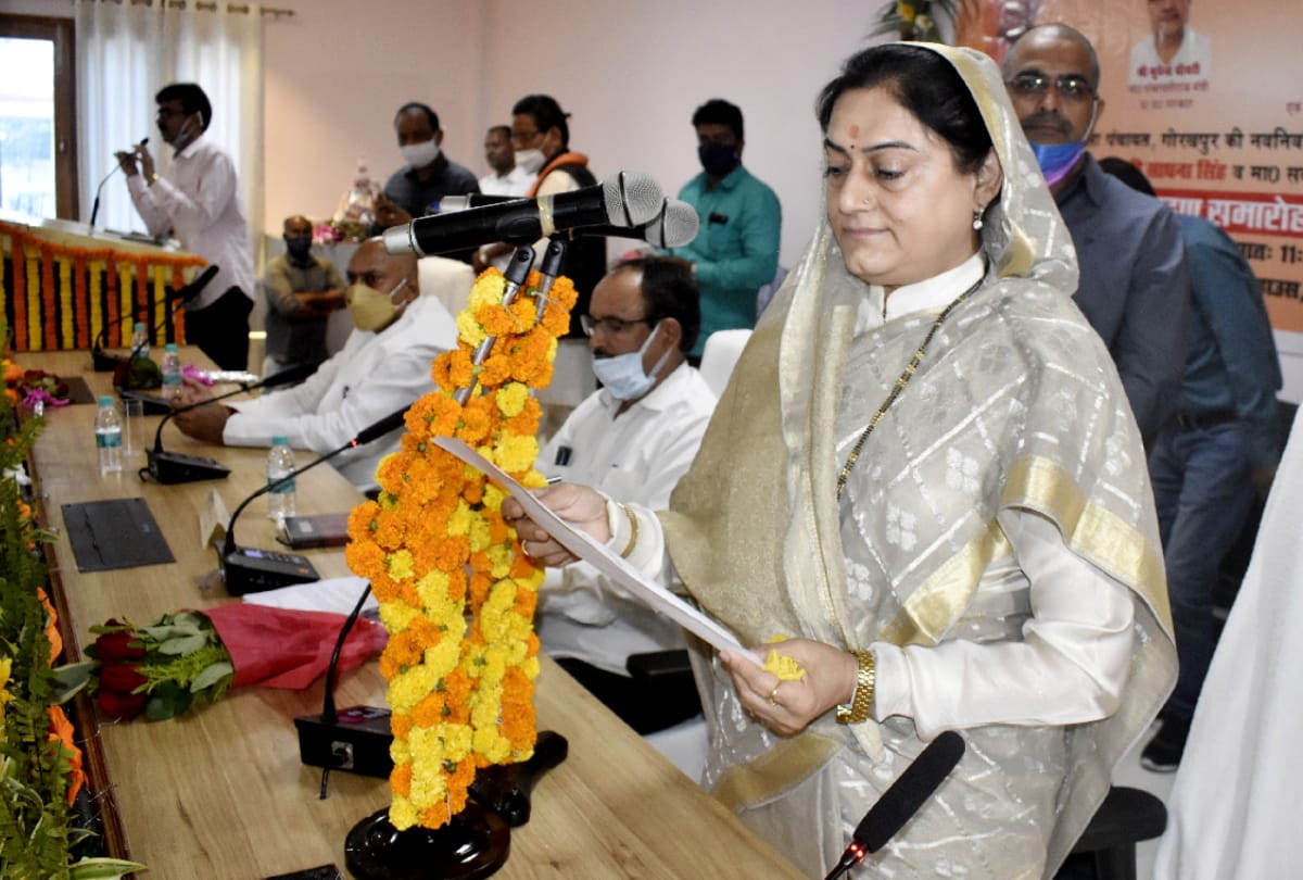Sadhna Singh become Zila Panchayat adhyaksh for second time in Gorakhpur