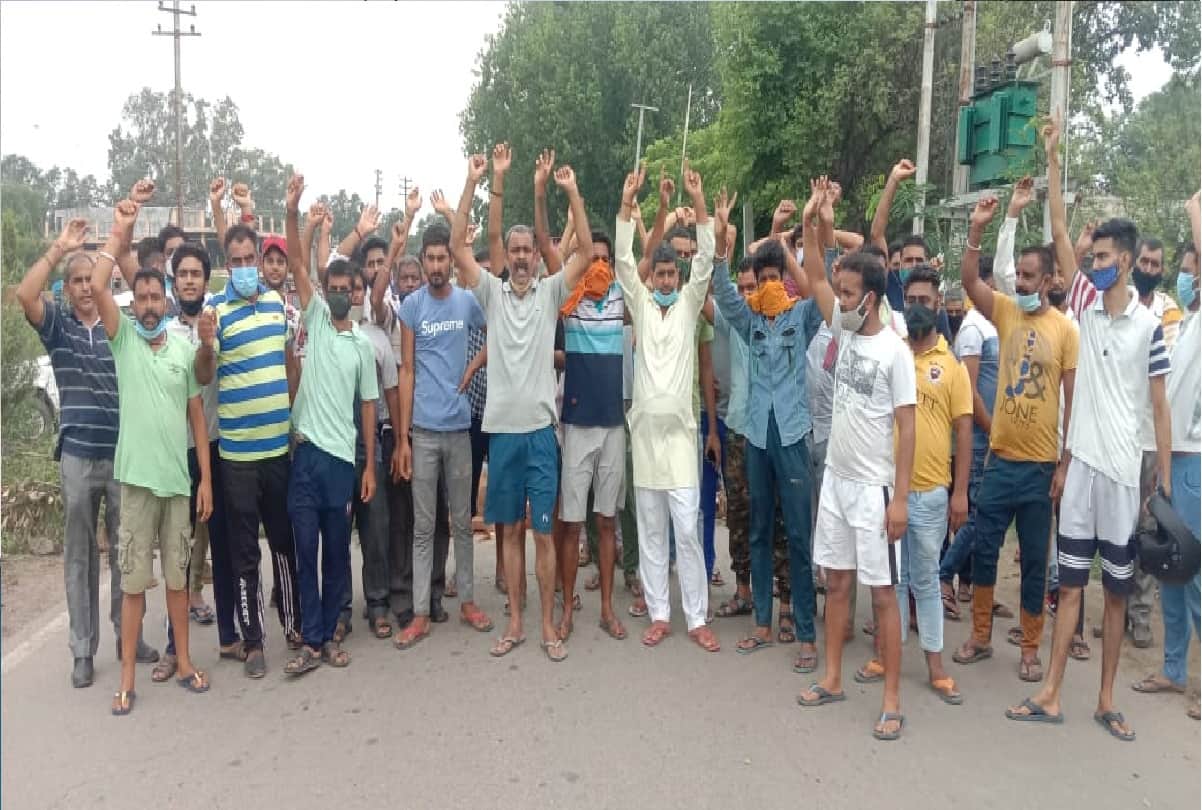 Lineman died due to negligence of electricity department employees in Jammu