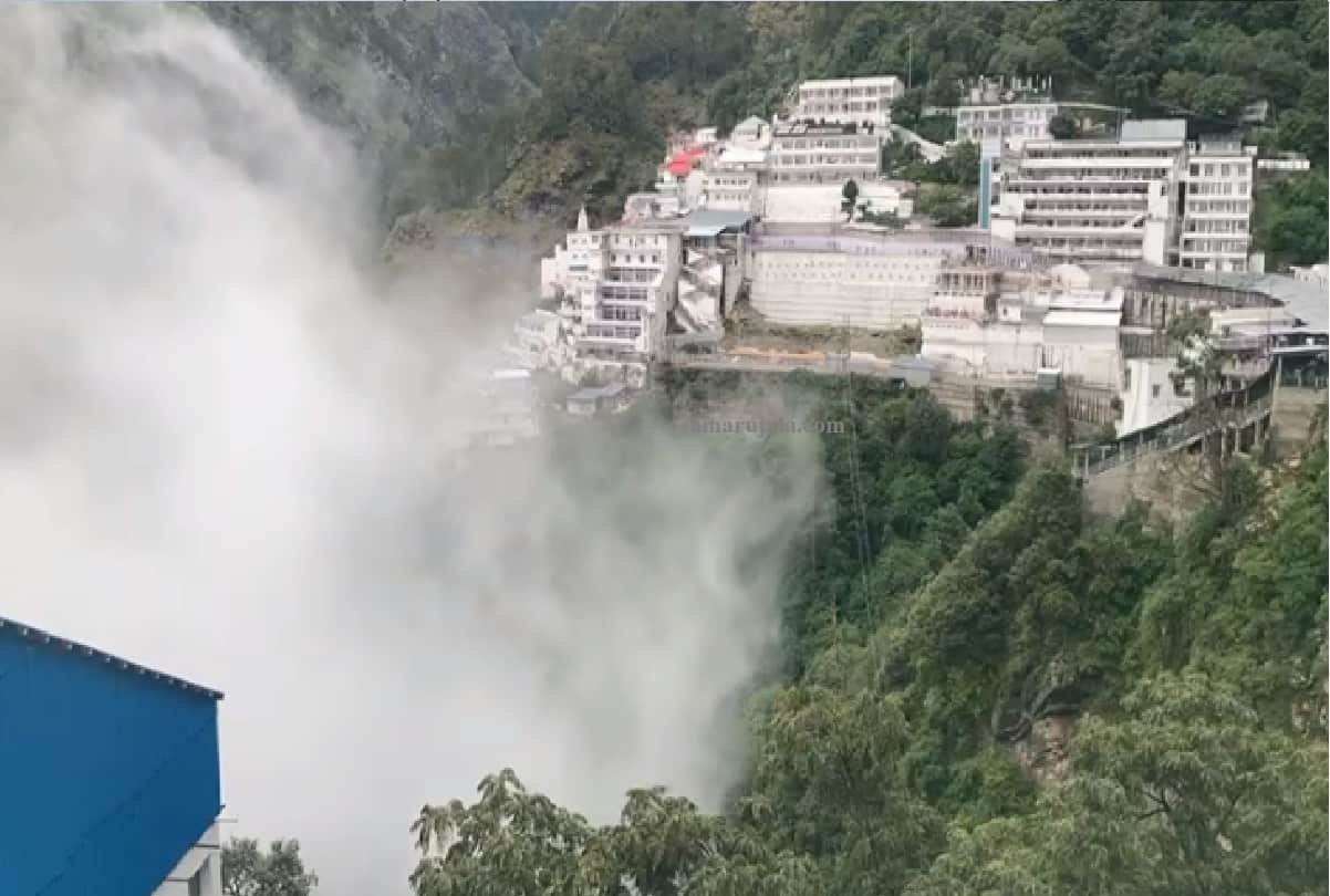 silver coin issued for devotees of Mata Vaishno Devi