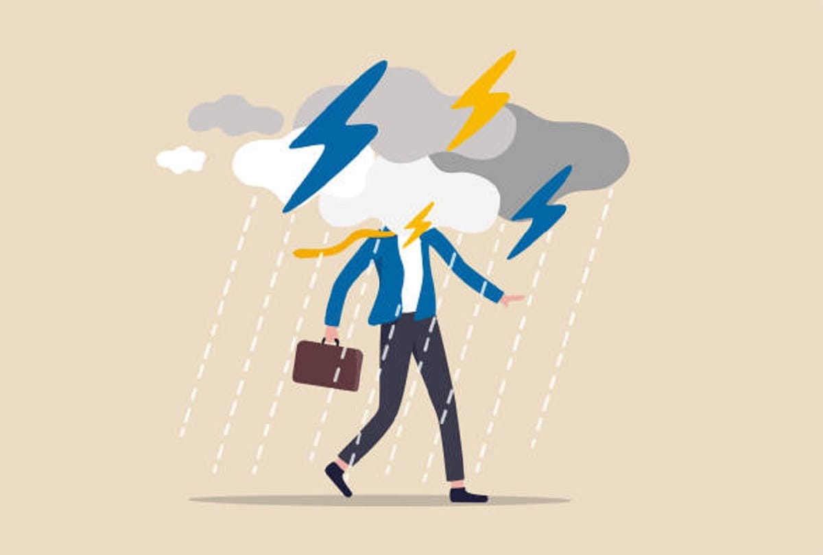 Lightning Strike Prevention Things to keep in mind in case of sky lightning
