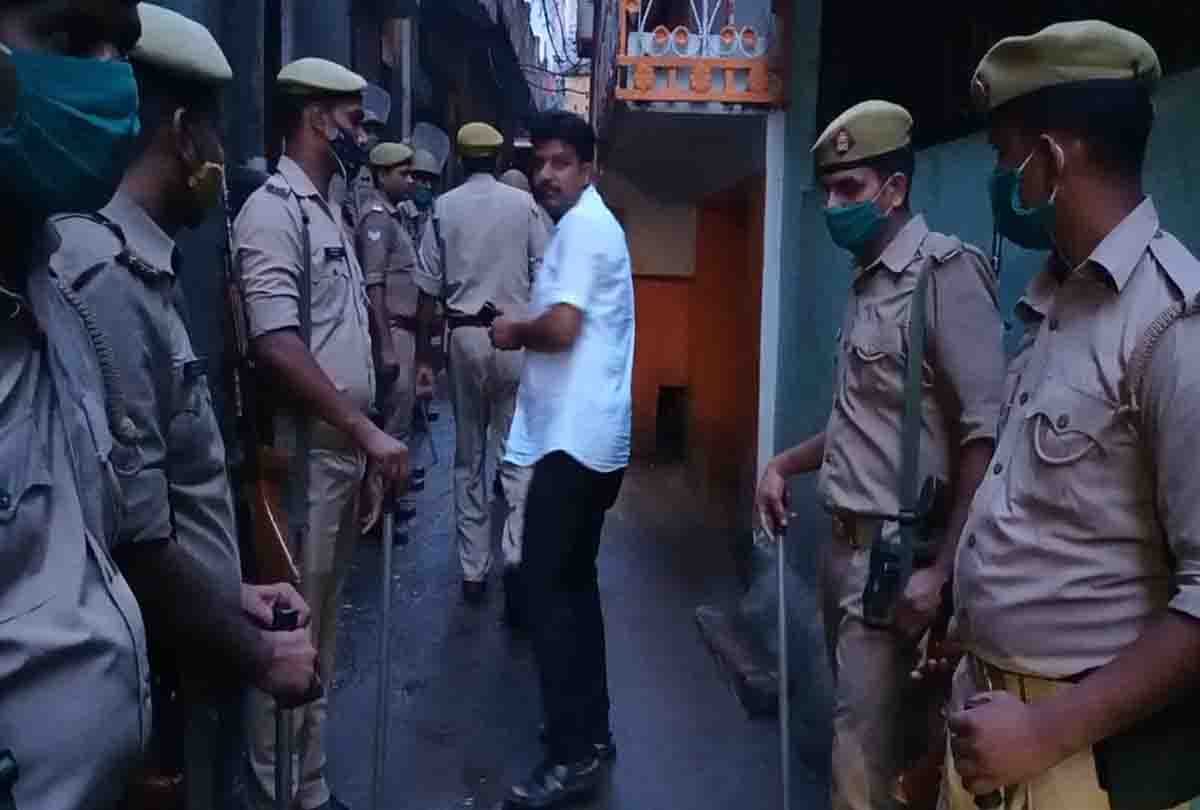 Farrukhabad: Attachment of BSP leader's house in the murder of Inspector