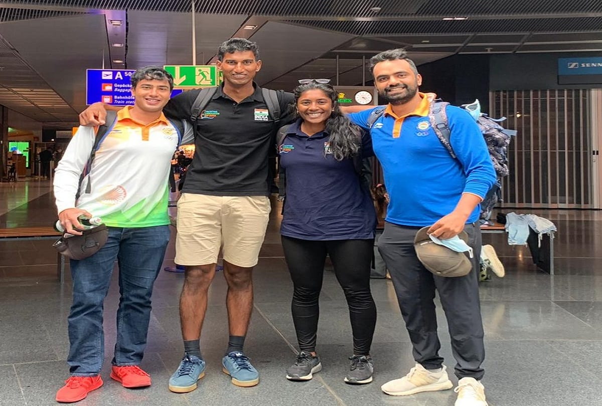 indian sailing team stuck at Tokyo airport from morning till night