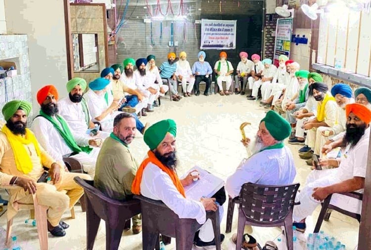Kisan Andolan News: Farmers will send warning letter to MPs of opposition parties through e-mail