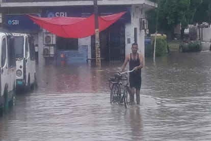 UP Weather Forecast: Heavy Rain Has Continues in Many Cities Of West UP
