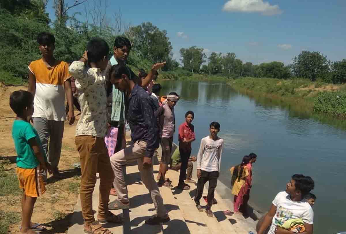 Banda: Two brothers who went to bathe in the canal drowned