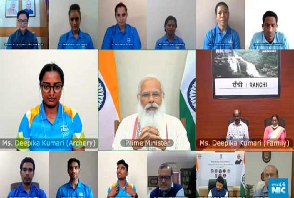 Prime Minister modi encourages the players leaving for the Olympics